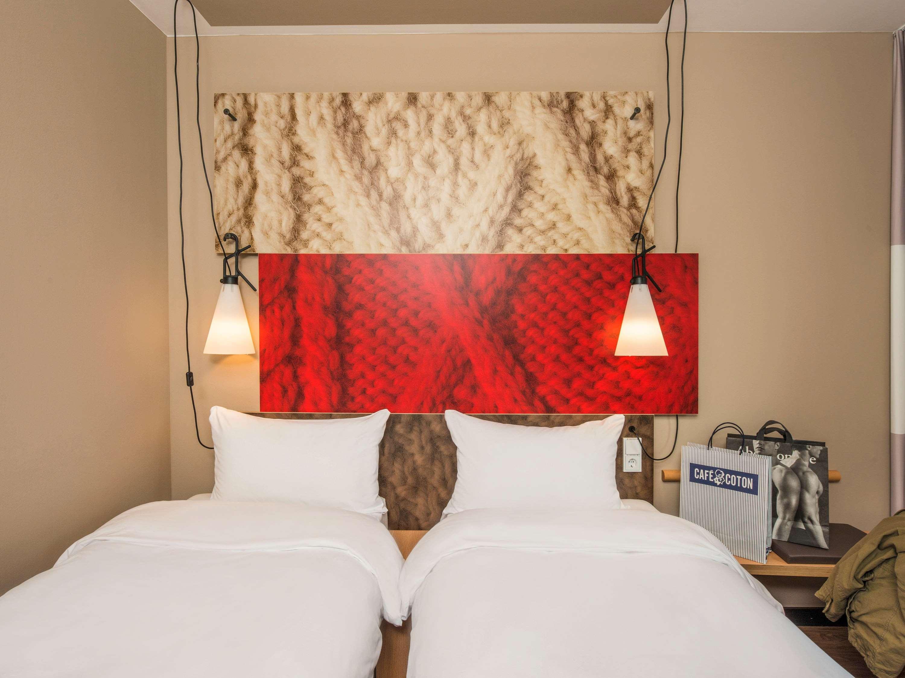 ไอบิส มึนเชน แอร์พอร์ต ซึด Hotel ฮอลเบิร์กมูส ภายนอก รูปภาพ